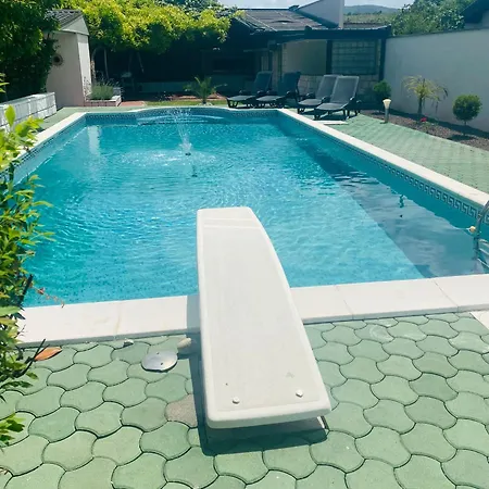 Holiday home Kuca Magnolia *